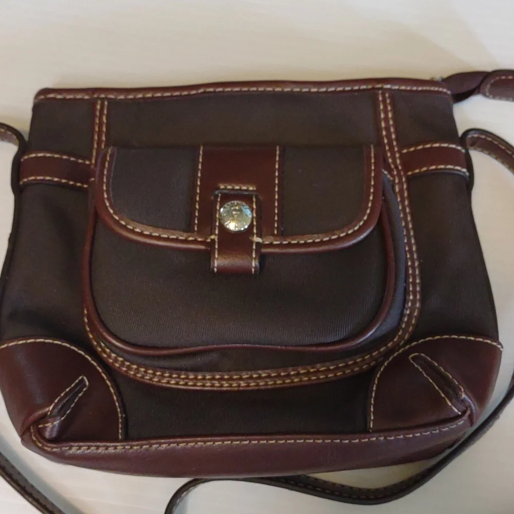 🐺☮VINTAGE☮ ETIENNE AIGNER Shoulder Purse